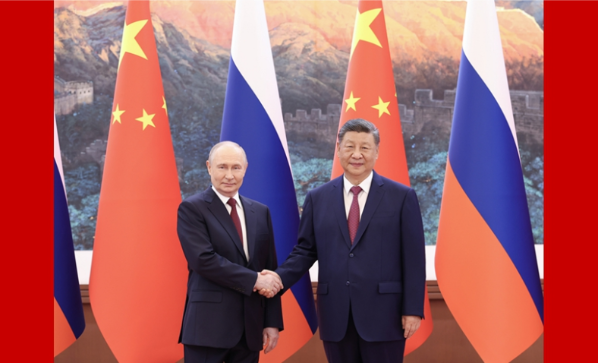 习近平同俄罗斯总统普京会谈