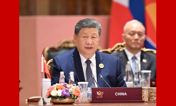 习近平出席金砖国家领导人第十八次会晤第二阶段会议并发表重要讲...